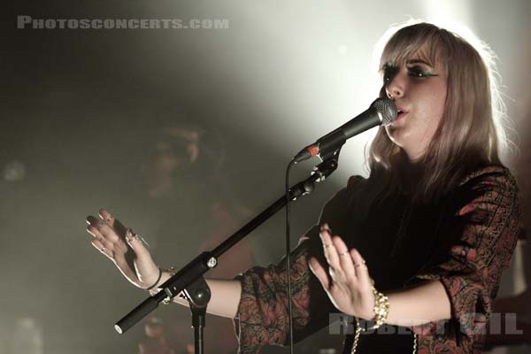 AUSTRA - 2011-12-15 - PARIS - La Maroquinerie - 